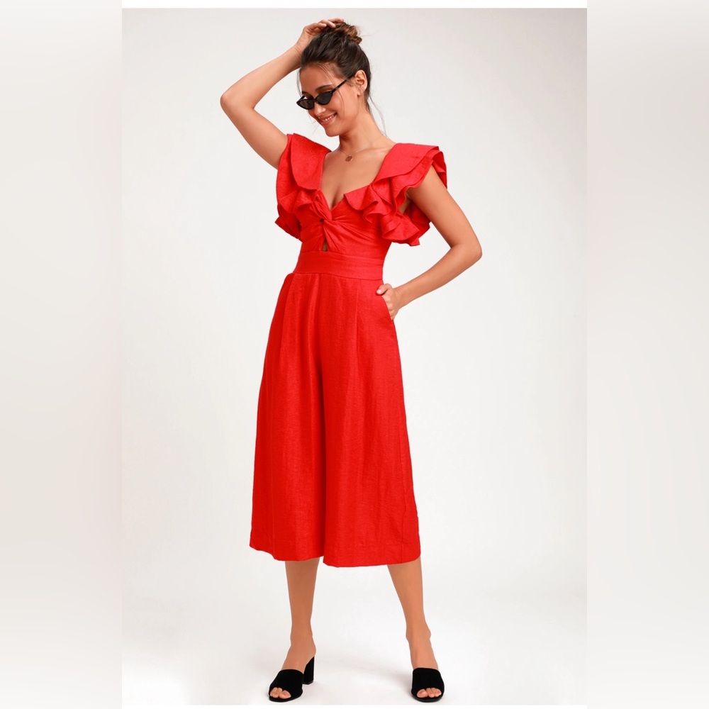 Lulu’s Bright Here, Bright Now Culottes Jumpsuit in XL